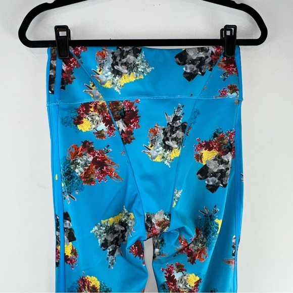 Ivy Park x Adidas Blue Floral Printed Striped Women Leggings Size M - Picture 7 of 14
